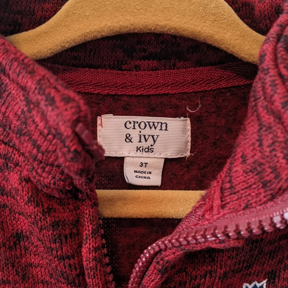 Boys Crown And Ivy winter vest - Picture 2 of 4